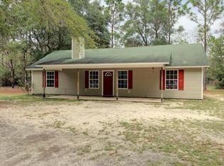 43 Joyce Rd, Freeport, FL 32439