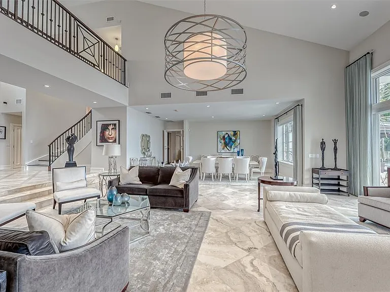 1313 E Lake Dr — Photo 25