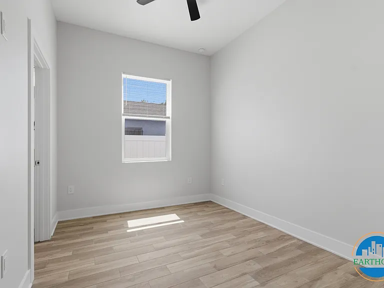3611 N 54th St #1 — Photo 17
