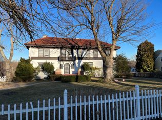 149 Old Mamaroneck Rd, White Plains, NY 10605