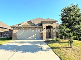 124 Wagon Wheel Dr, Waxahachie, TX 75167