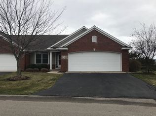 4726 Heritage Meadow Dr, Holland, MI 49423