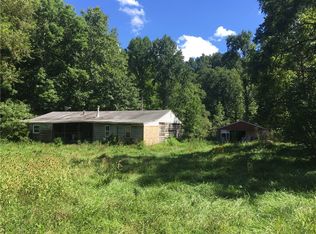 9375 E Dill Rd, Morgantown, IN 46160