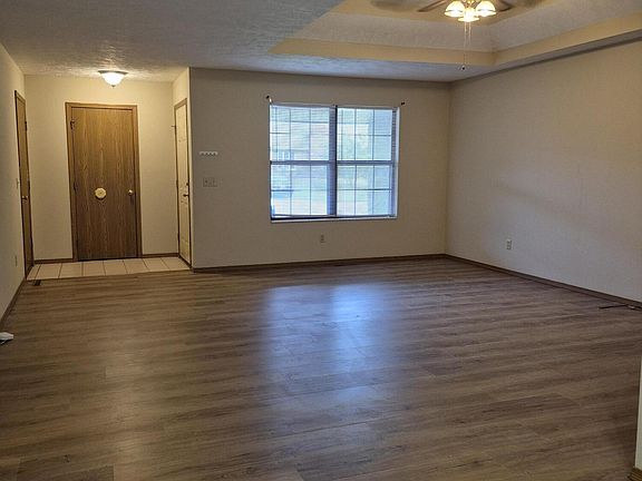 2nd image of 3467 S Doris Avenue