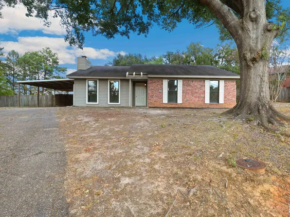 13 John Robert Ct, Longview, TX 75604