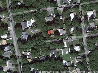 35 Southaven Ave, Mastic, NY 11950