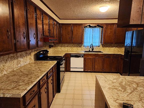 2nd image of 3501 Grant Ave