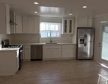 1st image of 641 Micheltorena St