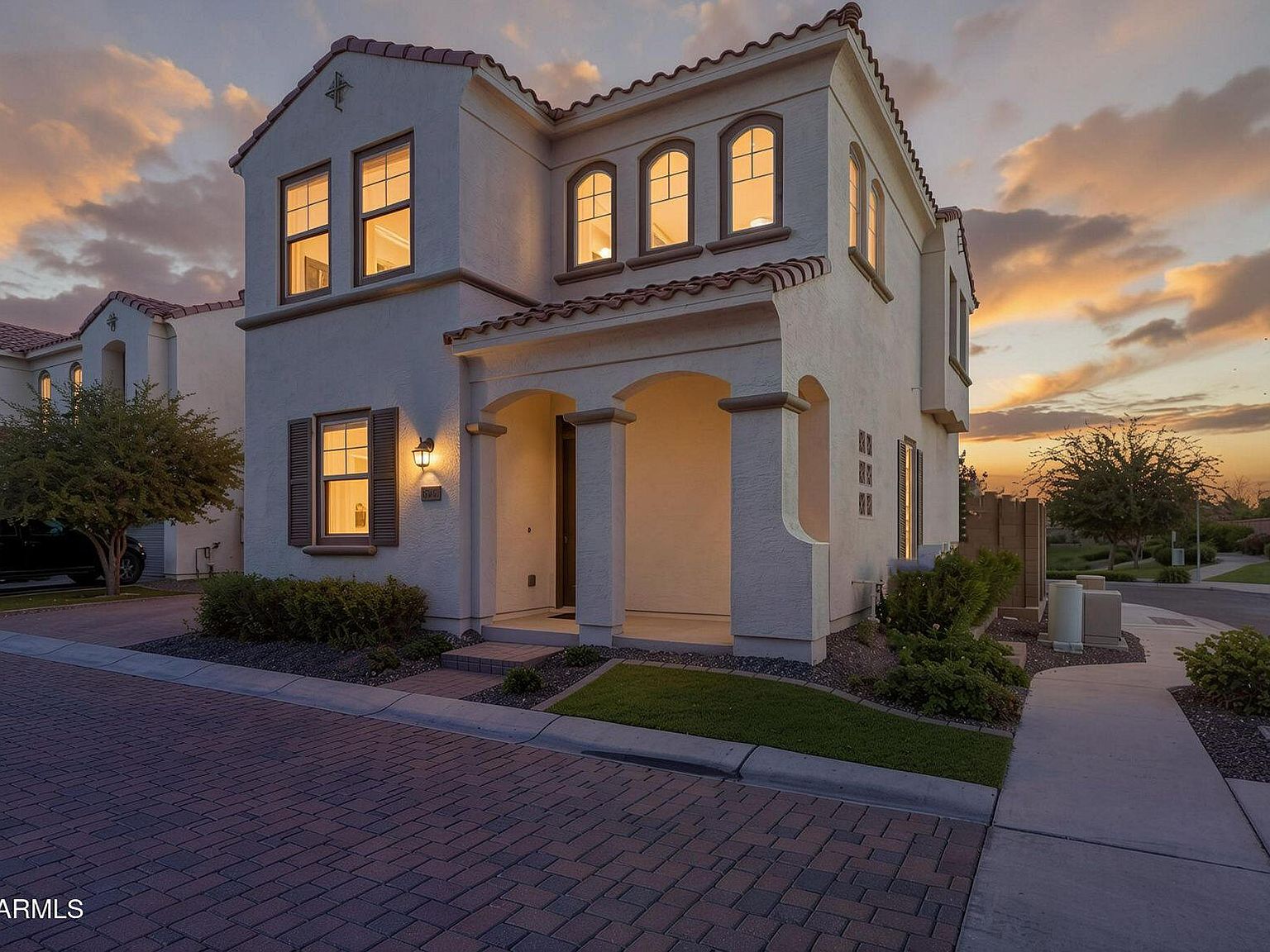 セル画 az catalog2 17232 N 10TH Street, Phoenix, AZ 85022 | MLS #7067606 | Zillow