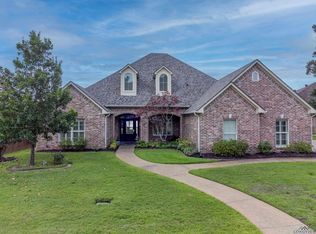 1014 Riverwood Dr, Longview, TX 75604