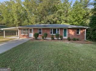 6899 Florence Dr, Lithia Springs, GA