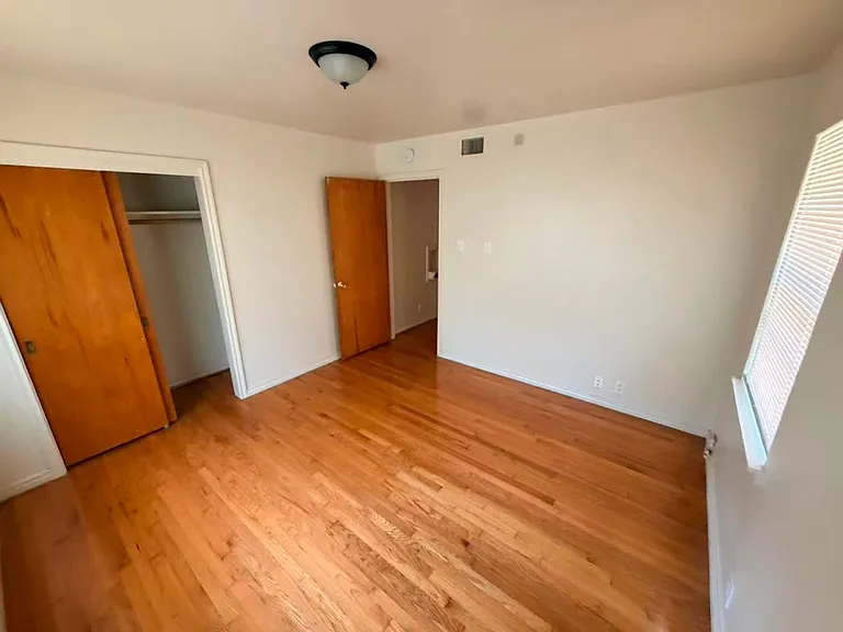 413 Frances Way — Photo 10