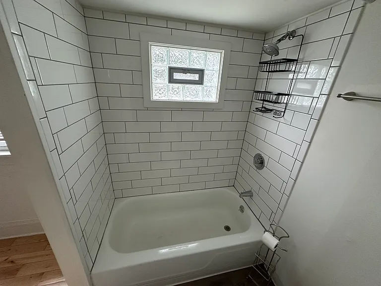 440 W Utica St #2 — Photo 5