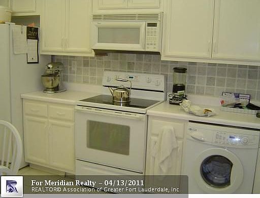 5th image of 3750 Galt Ocean Dr APT 1510