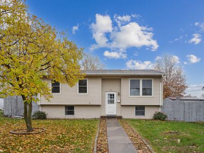 908 N Aldrin Dr, Mount Pleasant, IA, 52641