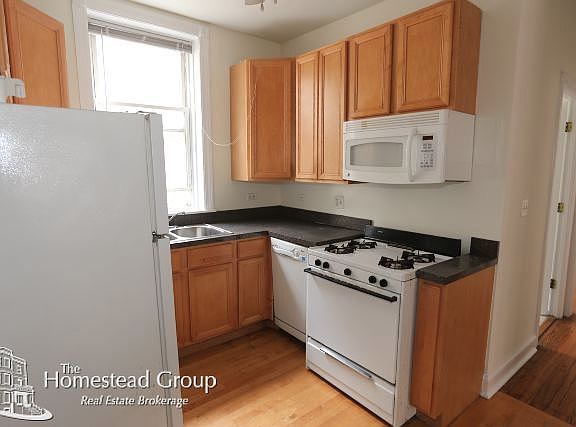 4th image of 1465 W Lawrence Avenue # Second Flr