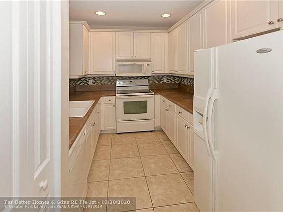 5th image of 1578 Grande Cull Way #1578