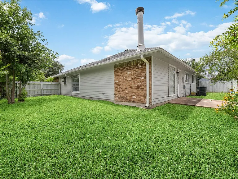 12702 Ashford Creek Dr — Photo 6