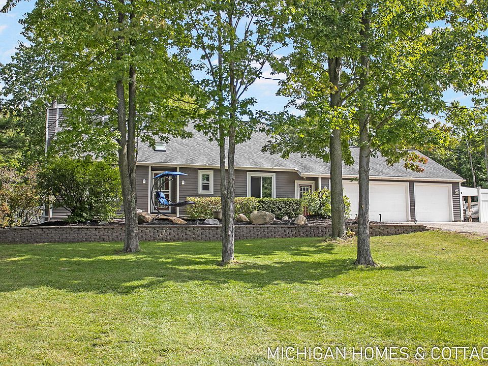 3861 64th St, Holland, MI 49423 Zillow