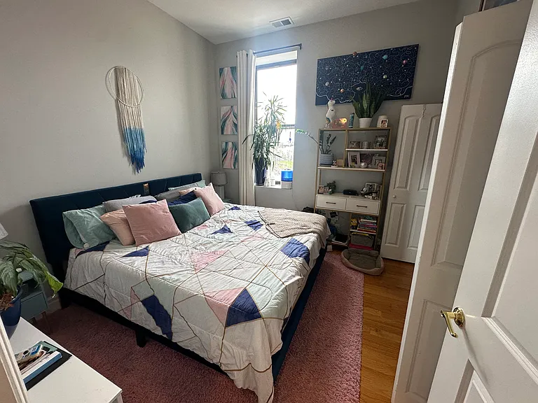 1135 W Chicago Ave #2W — Photo 15