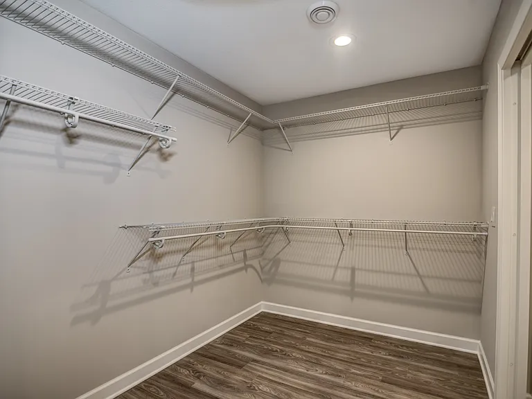 1624B Gunston Dr — Photo 19