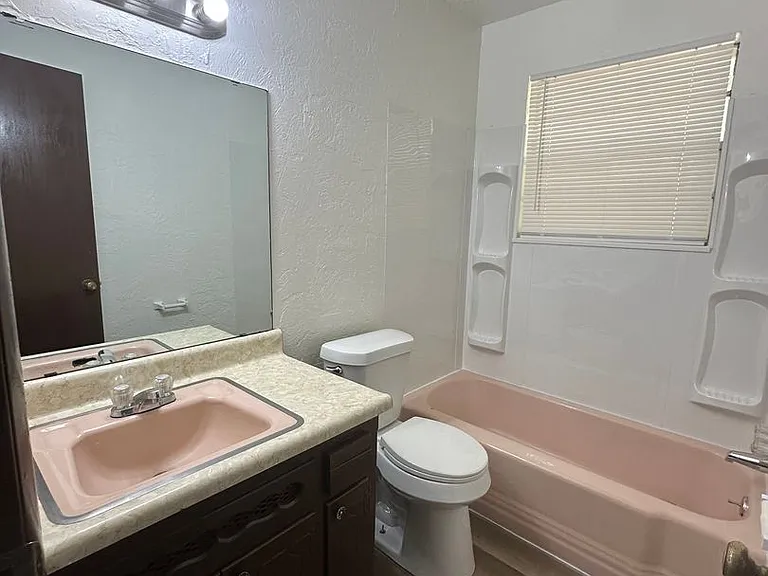 321 W Michael Dr — Photo 37