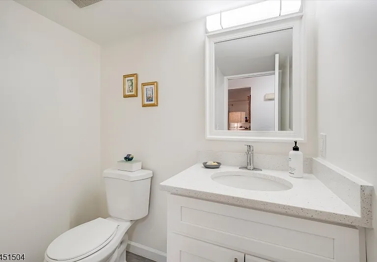 34 Loantaka Way #K — Photo 19