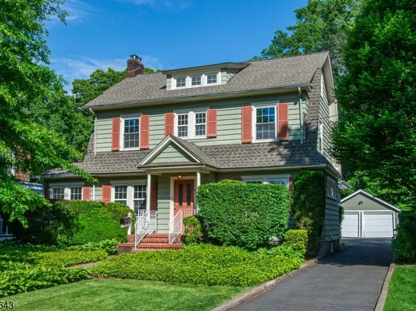 39 Essex Ave, Montclair Twp., NJ 07042