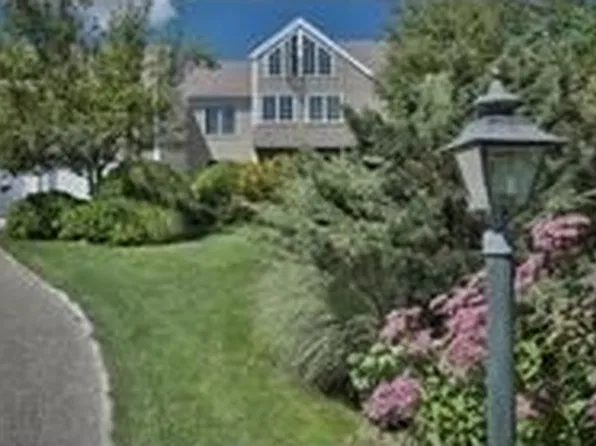 82 Marmion Way, Rockport, MA 01966