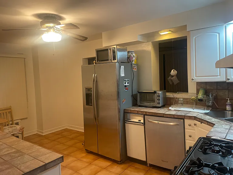 1326 Brummel St #1E — Photo 7