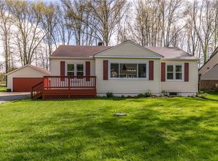 26745 Cranage Rd, Olmsted Falls, OH 44138