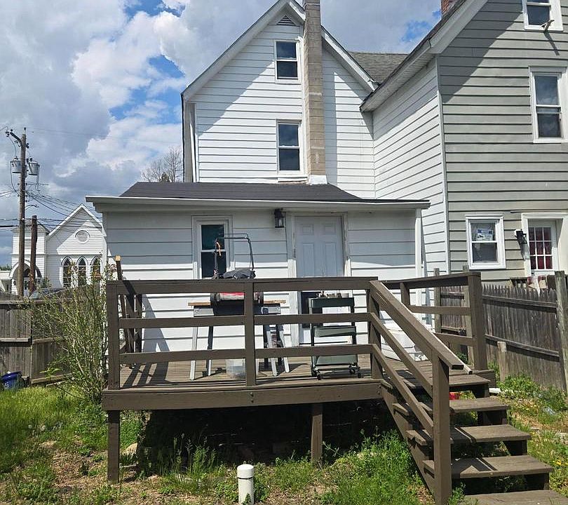 1st image of 206 Broad St