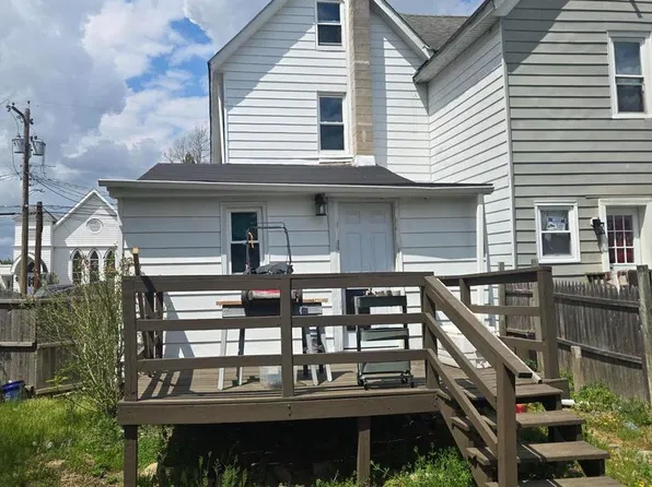 206 Broad St, Elmer, NJ 08318