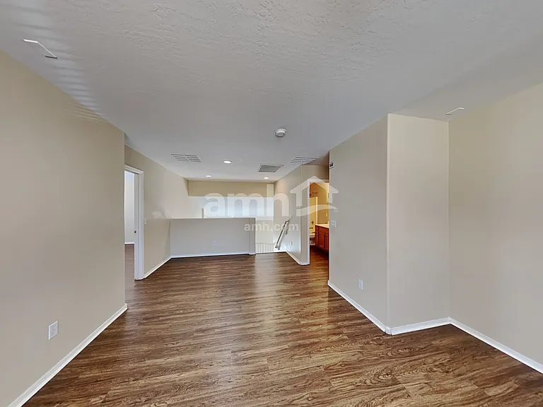 10859 W Locust Ln — Photo 12