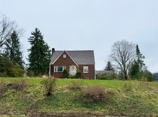 1724 Eastbrook Rd, New Castle, PA