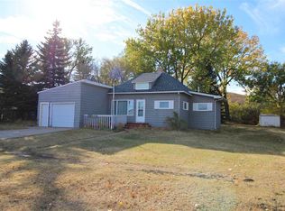 21 Main St, Carpio, ND 58725