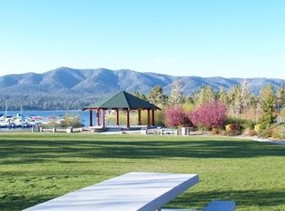 541 Knickerbocker Rd, Big Bear Lake, CA 92315