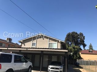 1030 W Murray Ave APT D, Visalia, CA 93291