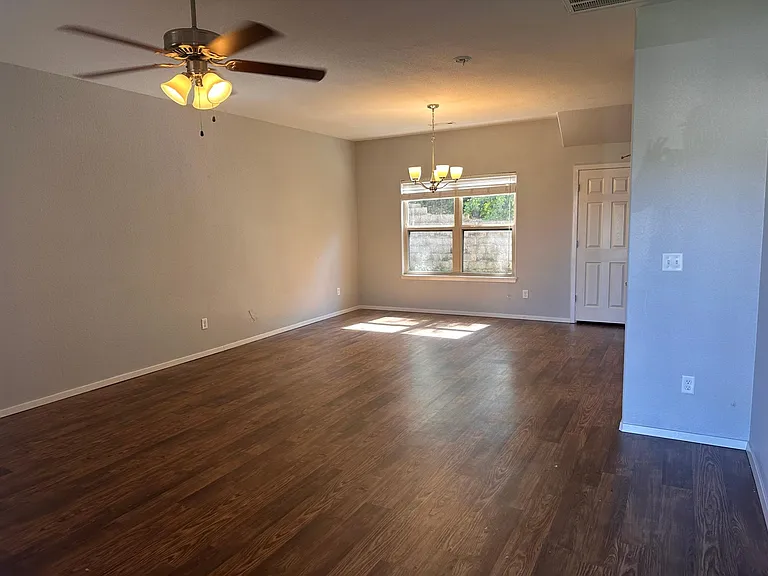 4042 Ferns Valley Loop — Photo 4