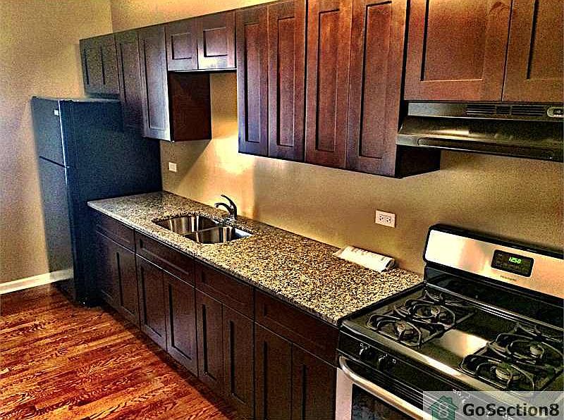 1st image of 11039 S Vernon Ave #1
