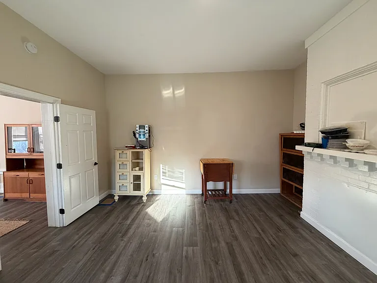 529 Carolina St #2 — Photo 10
