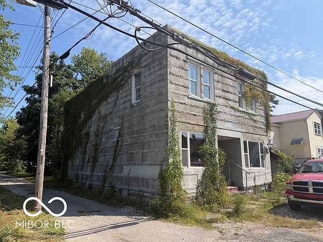 1st image of 809 6th St