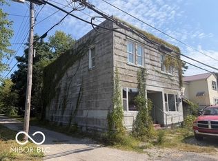 809 6th St, Bedford, IN 47421