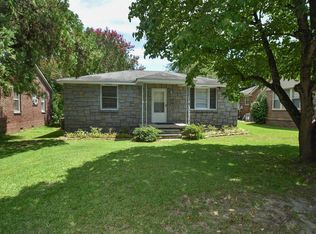 521 Naples Ave, Cayce, SC 29033