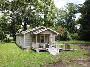 4879 Sam King Rd, Hollywood, SC 29449