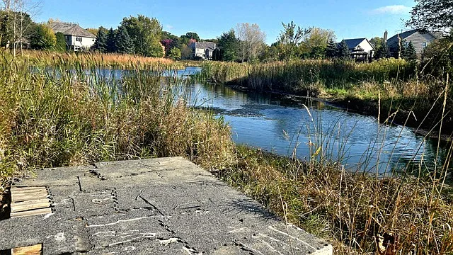 N Oplaine Rd, Libertyville — Photo 4