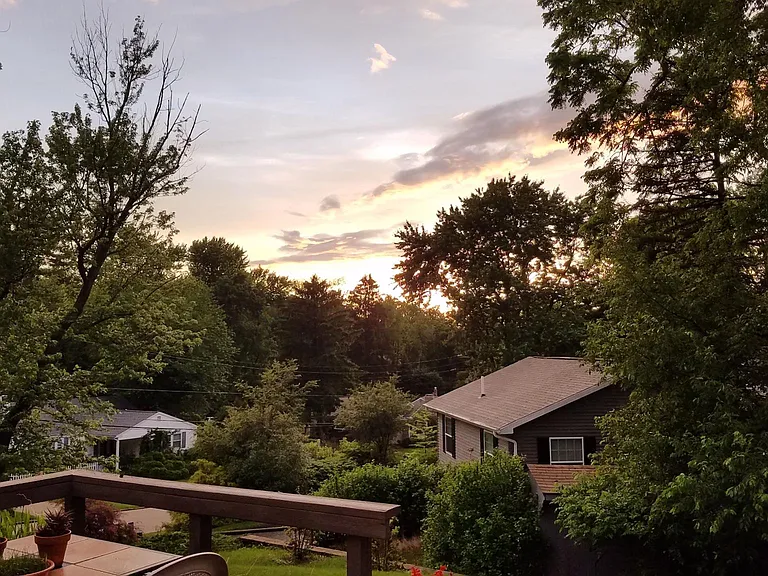 29 Robins Ln — Photo 8