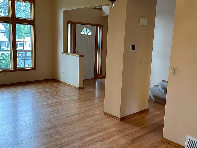 4318 E 39th Ave — Photo 4