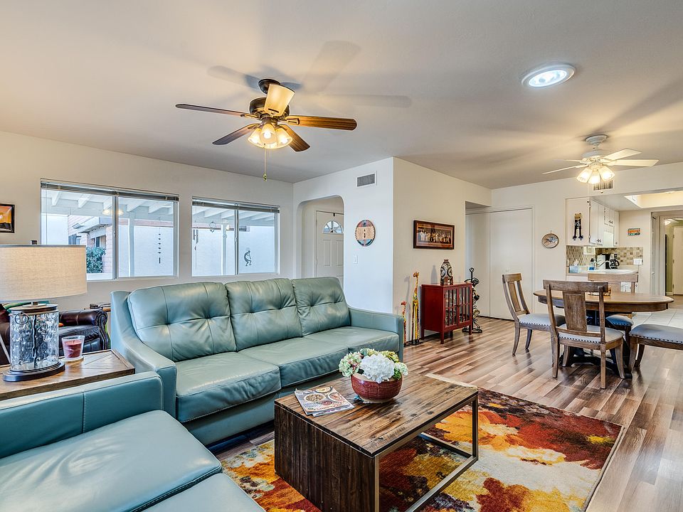 1st image of 357 W Calle De La Amistad