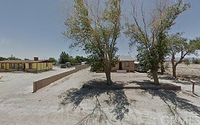 1st image of 734 E Avenue G